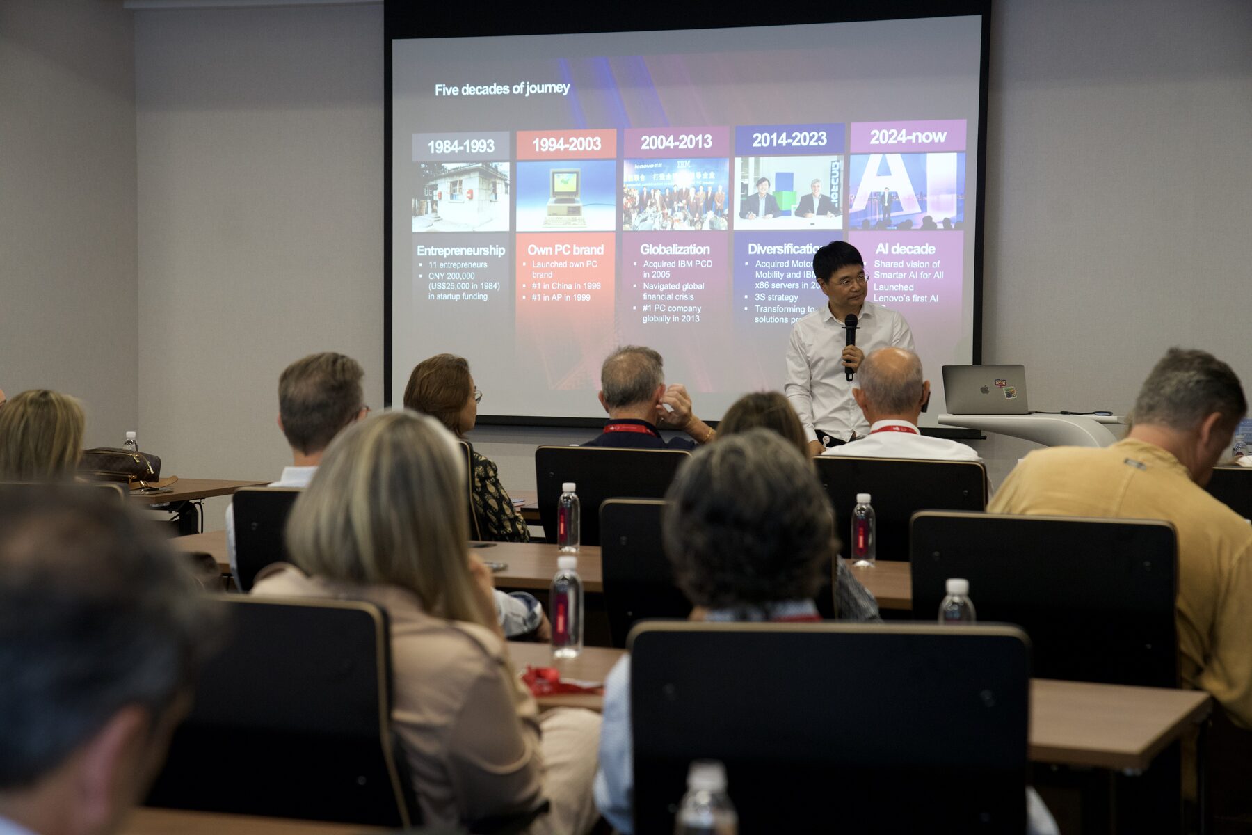 Palestra na Lenovo com tradução simultânea