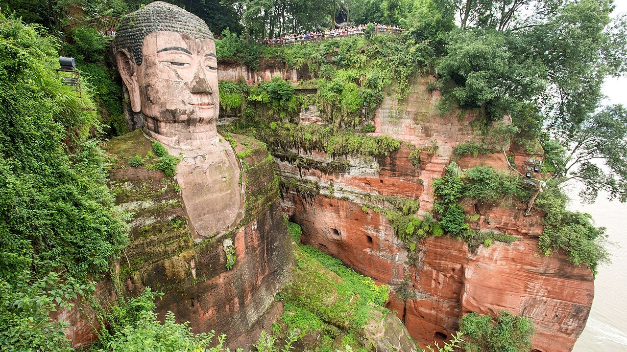 Buda Gigante de Leshan: o maior Buda de pedra do mundo