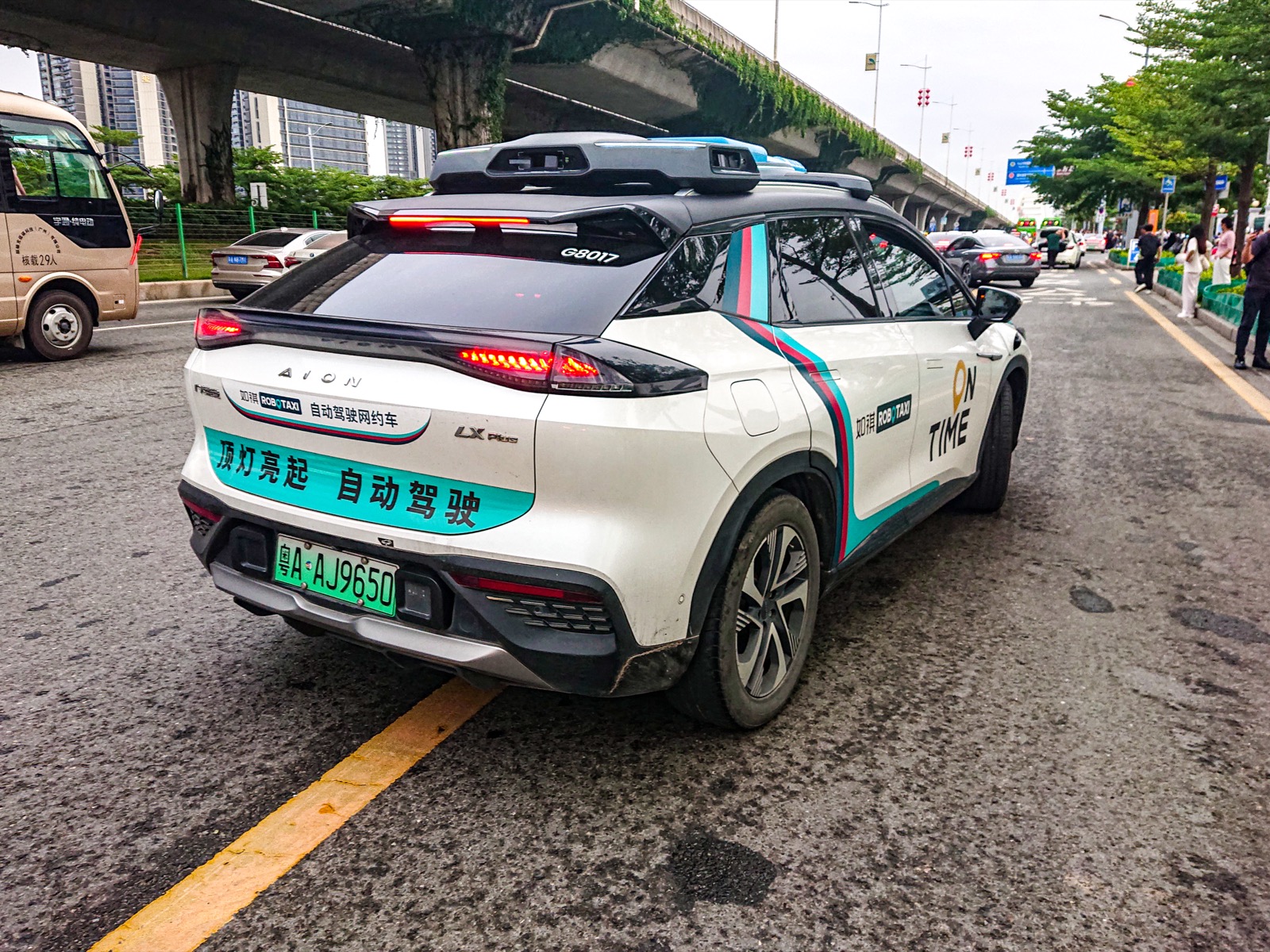 O caso mais polêmico: o táxi sem motorista