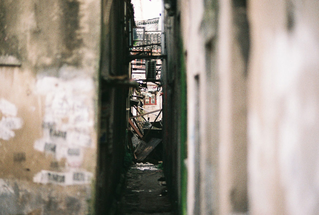 Ruelas e cidades abandonadas na China