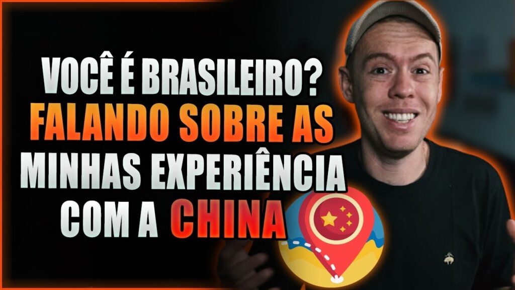 Um homem segura uma bandeira do Brasil enquanto fala sobre "curiosidades e experiências inesquecíveis" relacionadas à sua "viagem à China".
